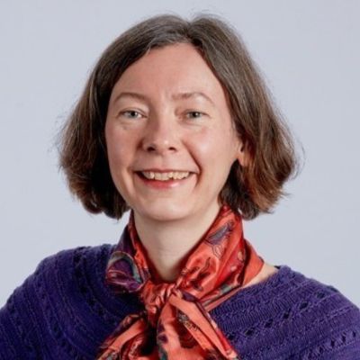 Dr Sheena Linehan